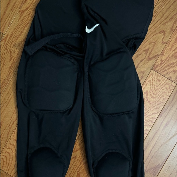 Nike Youth Recruit Integrated Pads Football Pants XL Excellent Condition - Picture 4 of 4